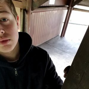 Meet your Posher, Sterling